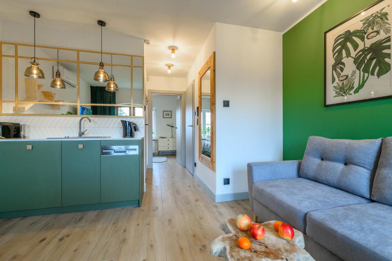 Piernikowe Apartamenty Thorn Exterior foto